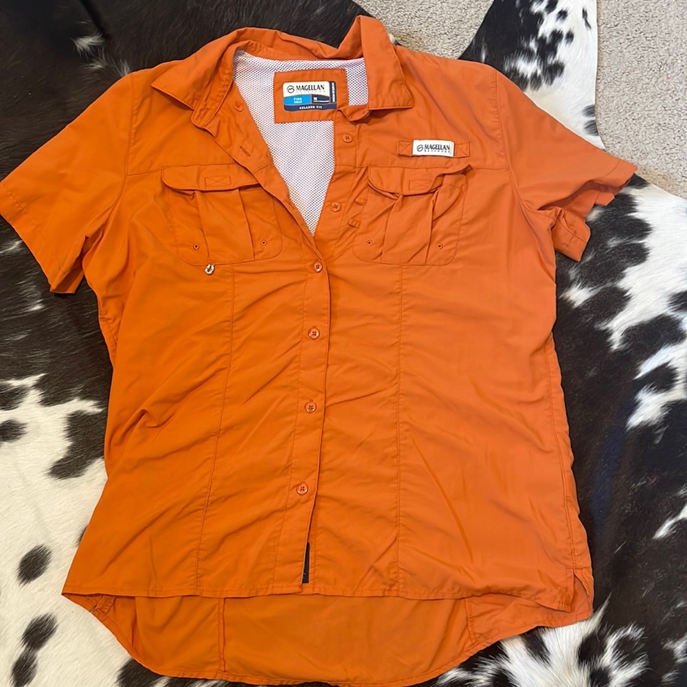 Women’s fishing shirt